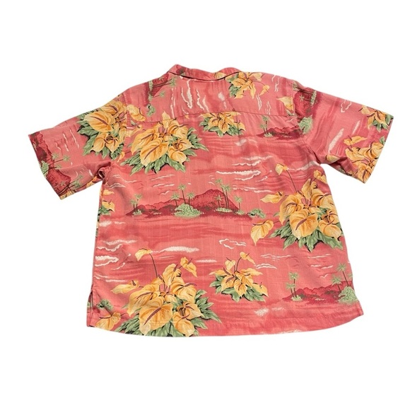 Tommy Bahama Women's Medium Silk Tropical Print Short Sleeve Button-down Shirt - Picture 7 of 15
